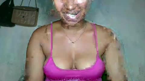 florencia011 online show from November 2025 03:46:02 PM