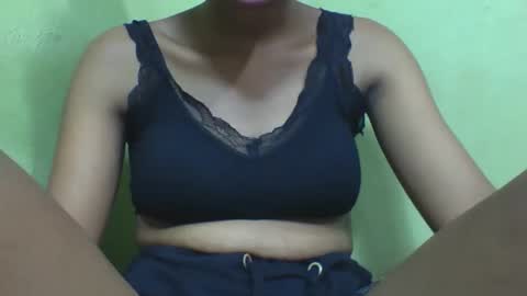 Snapshot of florine592953 chatting on February 2026 05:05:02 PM florine592953 online show from February 2026 05:05:02 PM