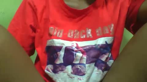 Snapshot of florine592953 chatting on February 2026 04:20:01 AM florine592953 online show from February 2026 04:20:01 AM