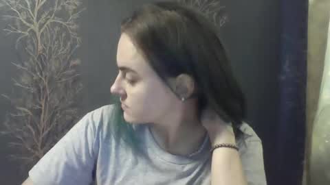 Snapshot of flower_bluee chatting on December 2024 12:03:01 PM Ambika 3 online show from December 2024 12:03:01 PM