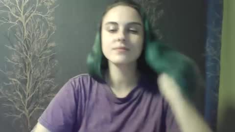 Snapshot of flower_bluee chatting on September 2025 02:00:01 PM Ambika 3 online show from September 2025 02:00:01 PM