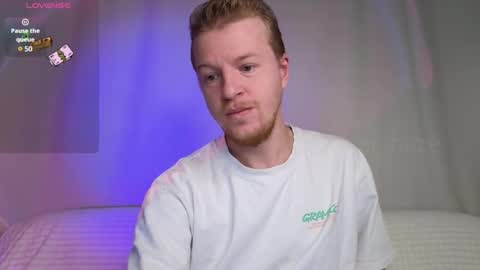 Snapshot of flower_haze chatting on December 2024 08:37:02 AM Alexander online show from December 2024 08:37:02 AM