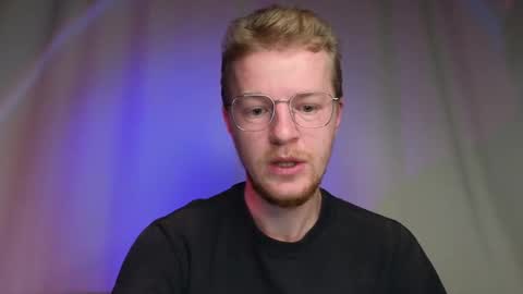 Snapshot of flower_haze chatting on December 2024 01:29:02 AM Alexander online show from December 2024 01:29:02 AM