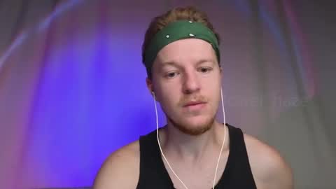 Snapshot of flower_haze chatting on December 2024 01:29:01 AM Alexander online show from December 2024 01:29:01 AM