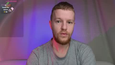 Snapshot of flower_haze chatting on January 2025 01:44:02 PM Alexander online show from January 2025 01:44:02 PM