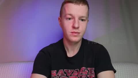 Snapshot of flower_haze chatting on January 2025 04:16:02 AM Alexander online show from January 2025 04:16:02 AM