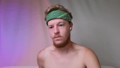 Snapshot of flower_haze chatting on September 2025 04:03:01 AM Alexander online show from September 2025 04:03:01 AM