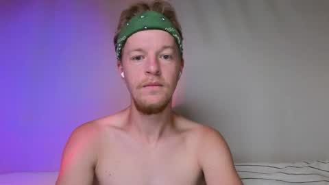 Snapshot of flower_haze chatting on September 2025 03:44:02 AM Alexander online show from September 2025 03:44:02 AM