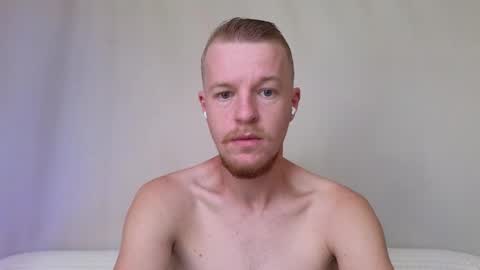 Snapshot of flower_haze chatting on October 2025 06:01:01 AM Alexander online show from October 2025 06:01:01 AM