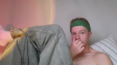 Snapshot of flower_haze chatting on October 2025 05:55:01 AM Alexander online show from October 2025 05:55:01 AM