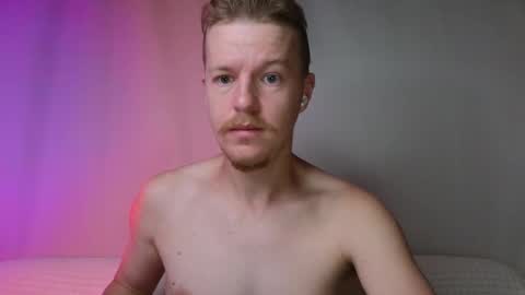 Snapshot of flower_haze chatting on November 2025 03:57:01 PM Alexander online show from November 2025 03:57:01 PM