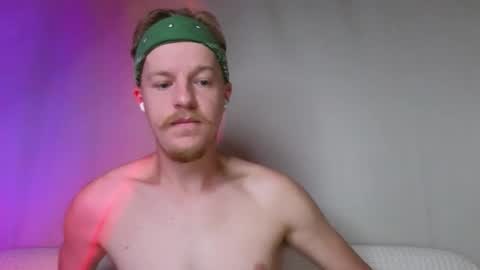 Snapshot of flower_haze chatting on November 2025 02:10:01 AM Alexander online show from November 2025 02:10:01 AM