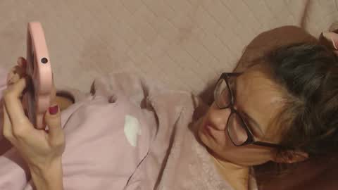 say meow and send tip  online show from November 2025 01:37:01 AM