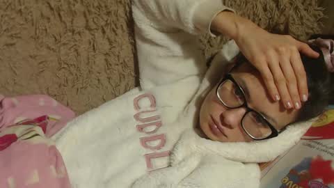 say meow and send tip  online show from February 2025 06:49:02 PM