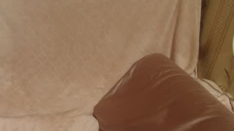 say meow and send tip  online show from December 2025 09:19:02 PM