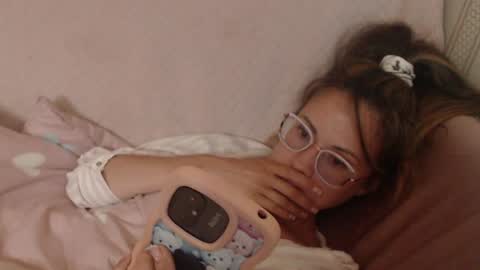 say meow  and  send tip  online show from June 2026 01:35:01 PM