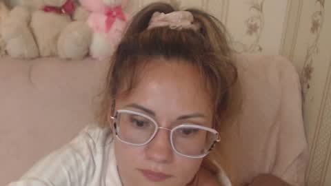 say meow  and  send tip  online show from June 2026 11:25:01 AM