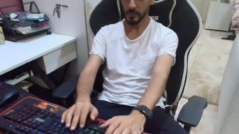 flowthefun online show from July 2026 01:41:01 AM