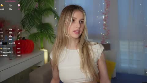 Adeline online show from March 2025 02:37:01 PM