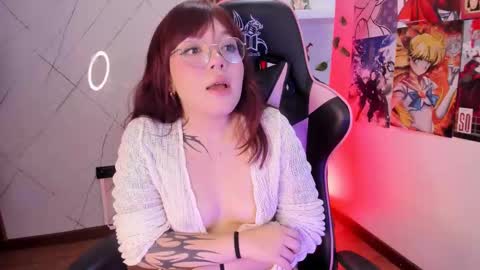  FLUFFY BUBBLE  online show from February 2025 07:42:02 AM