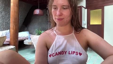 fluffy_bunnyxxx online show from January 2025 05:58:01 AM