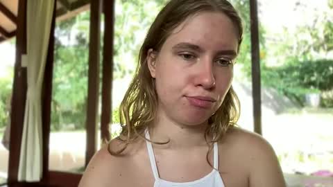 fluffy_bunnyxxx online show from February 2025 04:11:01 AM