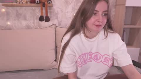 Snapshot of fluffy_hat chatting on February 2026 04:47:02 PM Fluffy and Krut online show from February 2026 04:47:02 PM