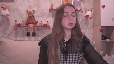 Snapshot of fluffy_hat chatting on February 2026 12:14:02 PM Fluffy and Krut online show from February 2026 12:14:02 PM