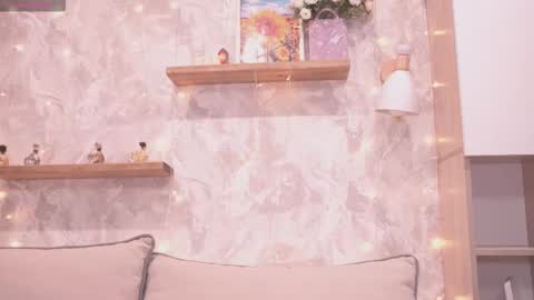 Snapshot of fluffy_hat chatting on February 2026 03:23:02 PM Fluffy and Krut online show from February 2026 03:23:02 PM