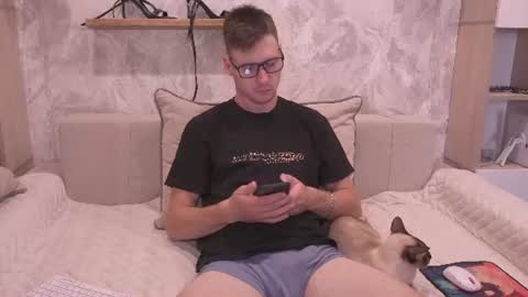 Fluffy and Krut online show from July 2026 04:59:02 AM