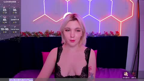 Monica online show from December 2024 01:39:02 AM