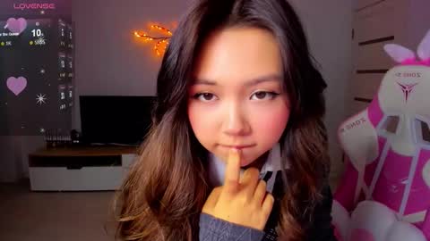 Rose online show from October 2025 11:03:02 PM