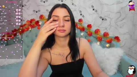 Snapshot of flufyfoxx chatting on October 2025 12:33:02 AM Lina online show from October 2025 12:33:02 AM