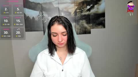 Lina online show from April 2026 02:00:02 AM