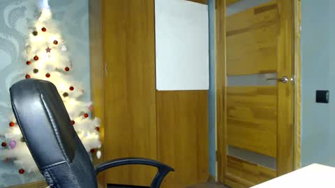 Snapshot of fofhcf chatting on December 2024 04:11:02 PM Molli Ready for any play with you. Hottest show in pvt Help a student earn big tokens online show from December 2024 04:11:02 PM