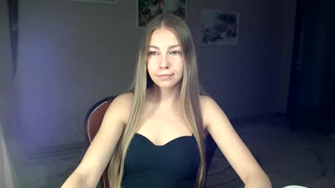 Snapshot of fofhcf chatting on October 2025 07:46:02 PM Molli Ready for any play with you. Hottest show in pvt Help a student earn big tokens online show from October 2025 07:46:02 PM