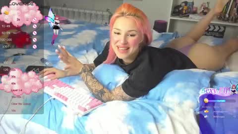 Snapshot of folinskaayaa chatting on December 2024 09:07:02 AM folinskaayaa online show from December 2024 09:07:02 AM