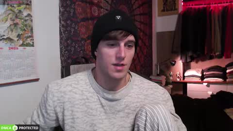 Folleti online show from December 2025 07:47:01 AM