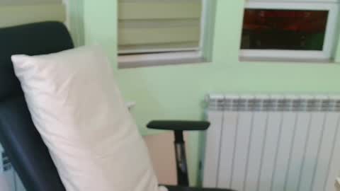 independent model online show from December 2024 08:54:02 PM