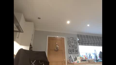 Snapshot of footworshiper2211 chatting on November 2025 09:42:02 AM footworshiper2211 online show from November 2025 09:42:02 AM