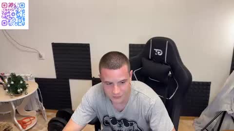 Snapshot of forest_ranger_999 chatting on June 2026 07:26:01 PM Ryan online show from June 2026 07:26:01 PM