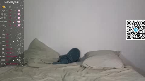 Snapshot of forever_eren chatting on December 2025 04:47:01 PM forever_eren online show from December 2025 04:47:01 PM