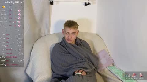 Snapshot of forever_eren chatting on January 2026 08:12:01 PM forever_eren online show from January 2026 08:12:01 PM