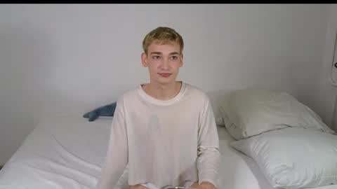 Snapshot of forever_eren chatting on February 2026 04:54:02 PM forever_eren online show from February 2026 04:54:02 PM