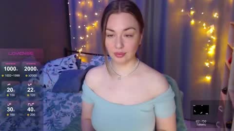 Snapshot of foreversmileme chatting on December 2024 11:34:01 PM Julia online show from December 2024 11:34:01 PM