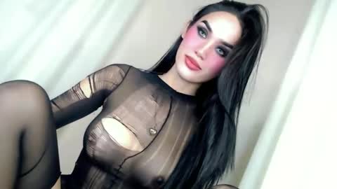 KHATRINA STACIE MARIE online show from May 2026 01:24:01 AM