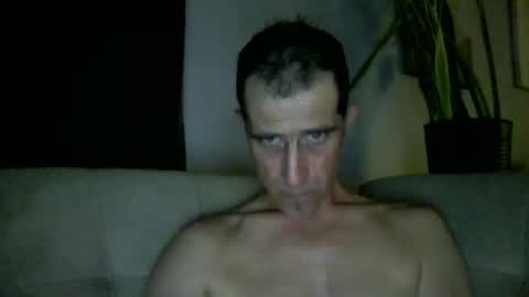 fouraide42 online show from May 2026 03:15:01 AM
