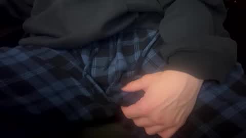 Snapshot of fouro420 chatting on December 2025 06:20:02 AM MikeCheckedLooper online show from December 2025 06:20:02 AM