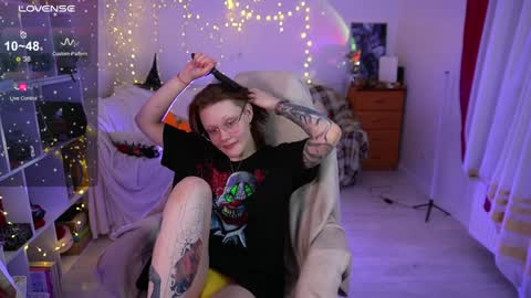 Snapshot of fox_and_dog chatting on February 2025 03:06:01 PM Senya subscribe to telegram channel online show from February 2025 03:06:01 PM