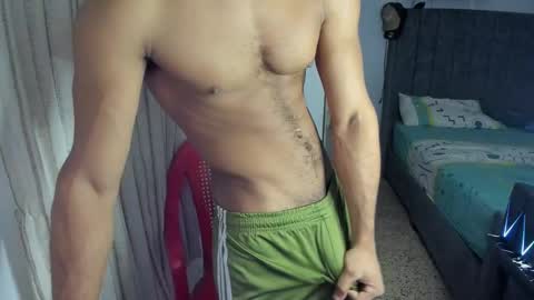 Snapshot of fox_evans chatting on February 2026 01:40:01 PM Fox online show from February 2026 01:40:01 PM